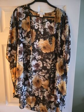 Emory Park Floral Sheer Kimono